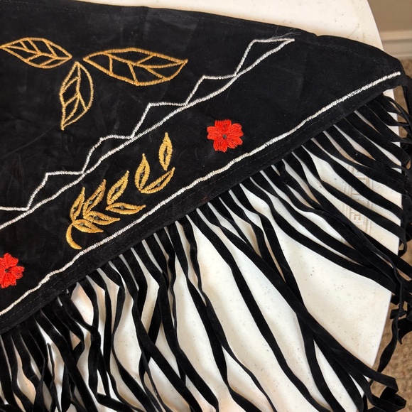 New Dia De Los Muertos Black Faux Suede Embroidered Triangle Scarf with Fringe - Picture 5 of 9